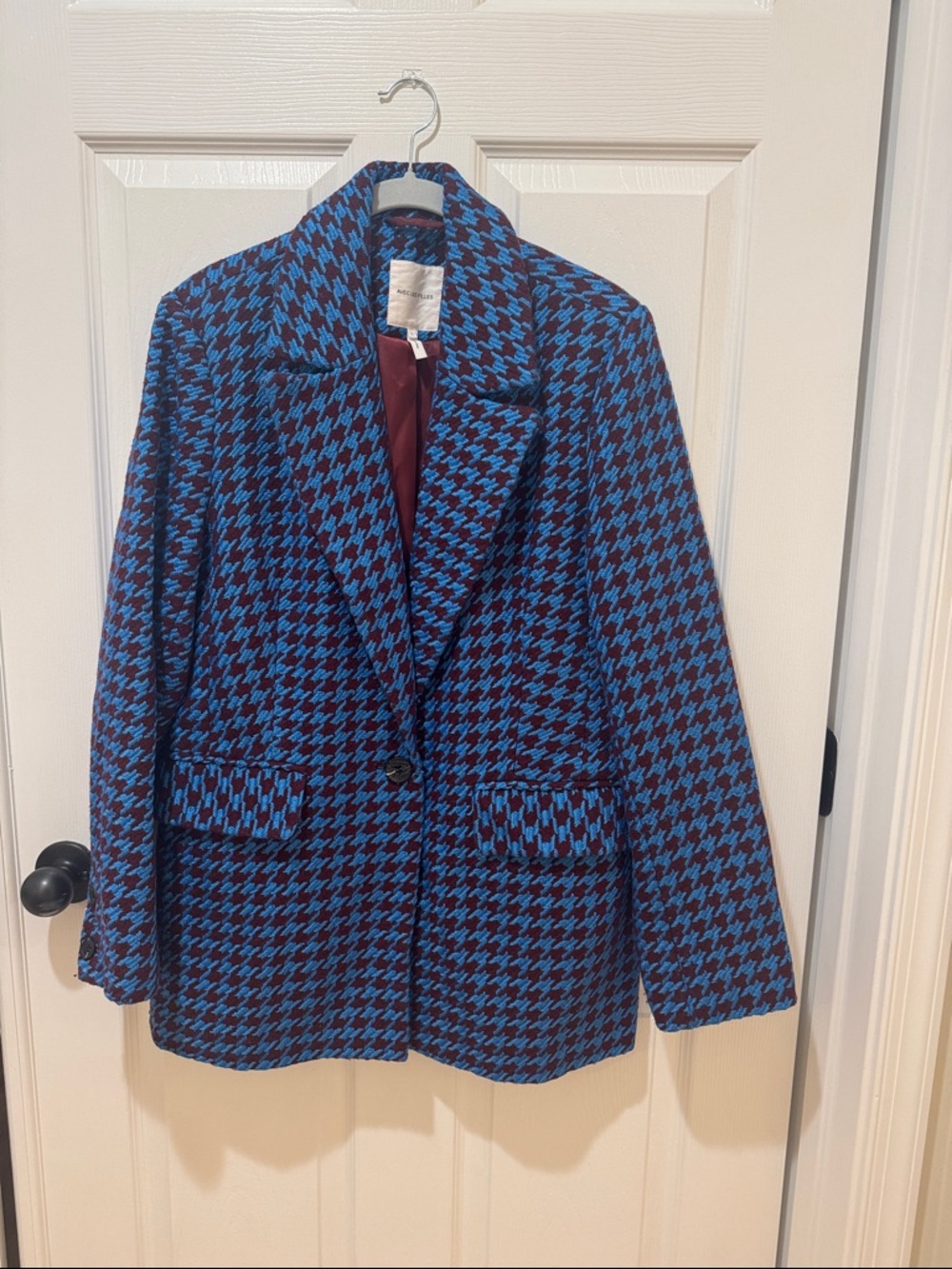 Avec Les Filles blue and cranberry Houndstooth Single-Button Blazer